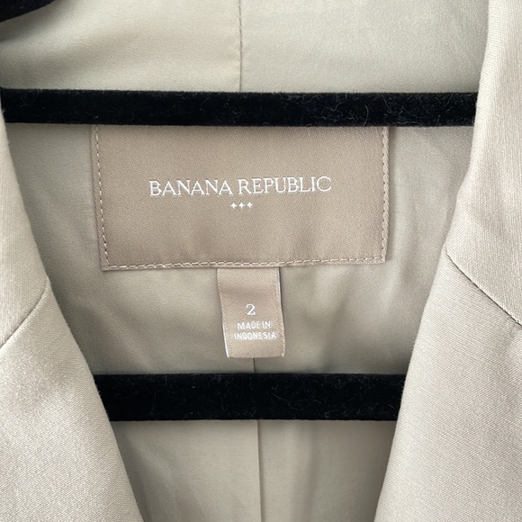 NWOT Banana Republic Beige Blazer - Picture 3 of 6